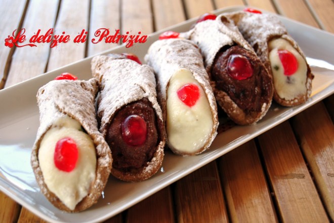 Cannoli vaniglia e cacao