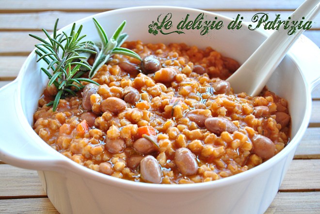 Zuppa di farro e fagioli
