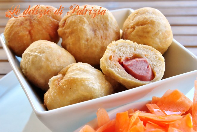 Bocconcini di pasta lievitata ripieni