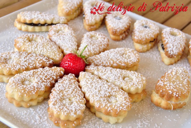 Frollini latte e miele con cioccolato