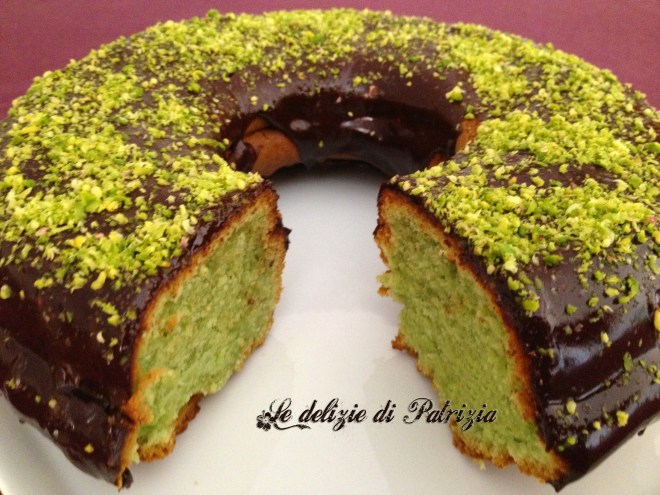 Ciambella yogurt e pistacchio  ©Le delizie di Patrizia Gabriella Scioni