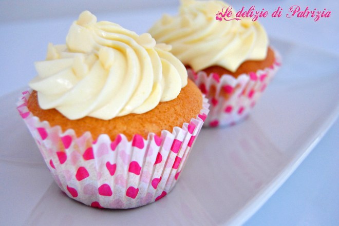 Tortini di pds con chantilly al rum