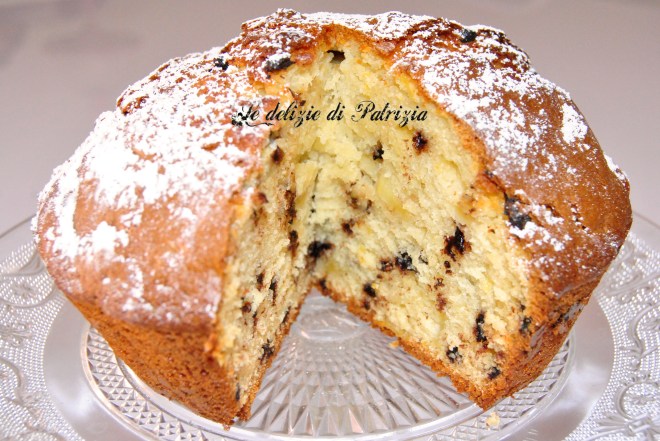 Tortina con mela e gocce di cioccolato