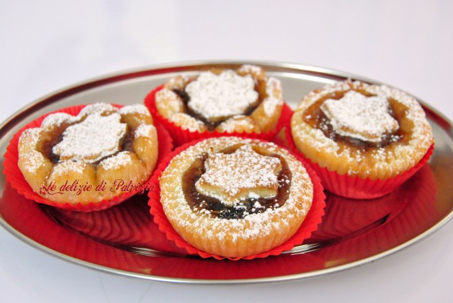 Tartellette con yogurt e marmellata (senza lattosio)