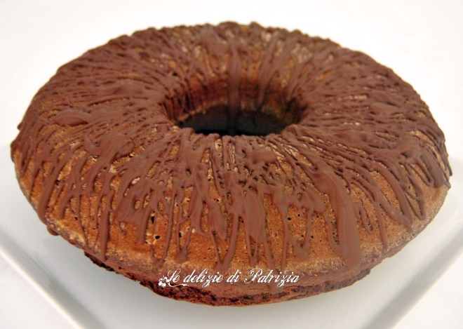 Ciambella al cacao senza zucchero