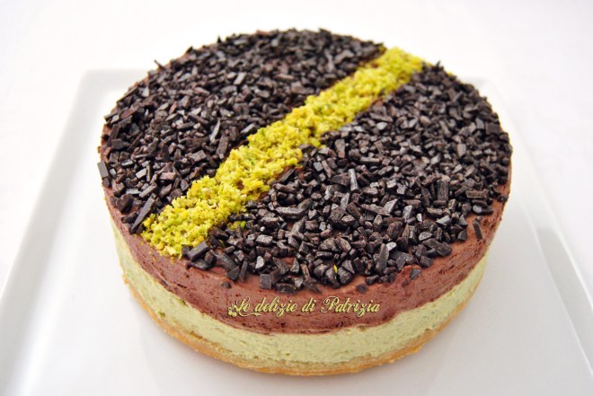 Cheesecake al mascarpone con pistacchio e cacao