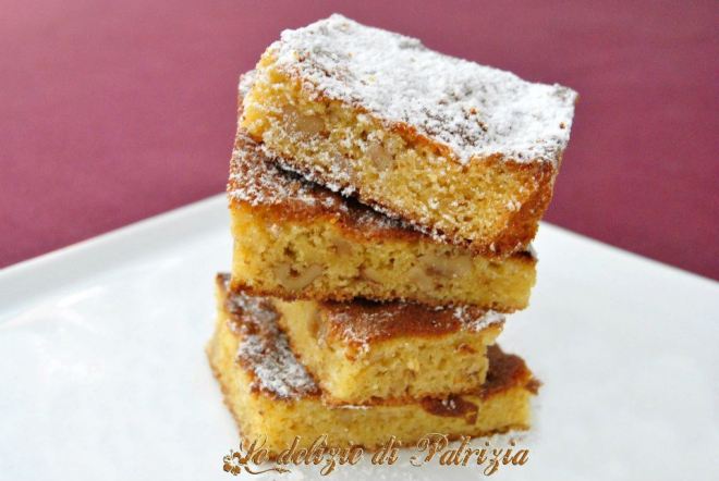 Brownies al cioccolato bianco e noci