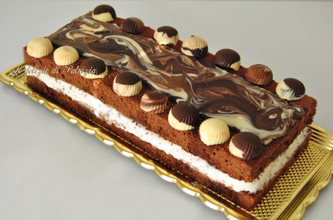 Torta gelato alla stracciatella