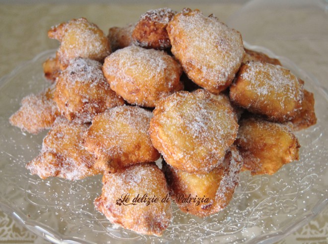 Frittelle di riso al limone