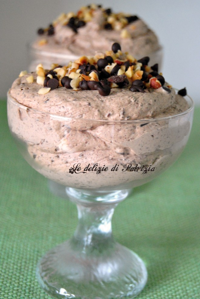 Ganache montata con scagliette di cioccolato