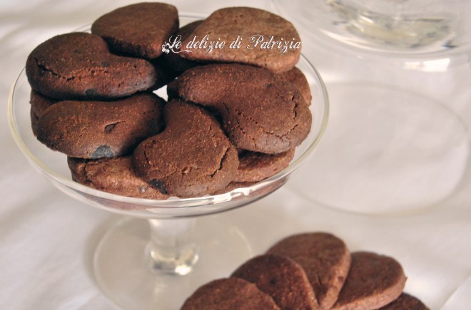 Gocciole al cacao con gocce di cioccolato