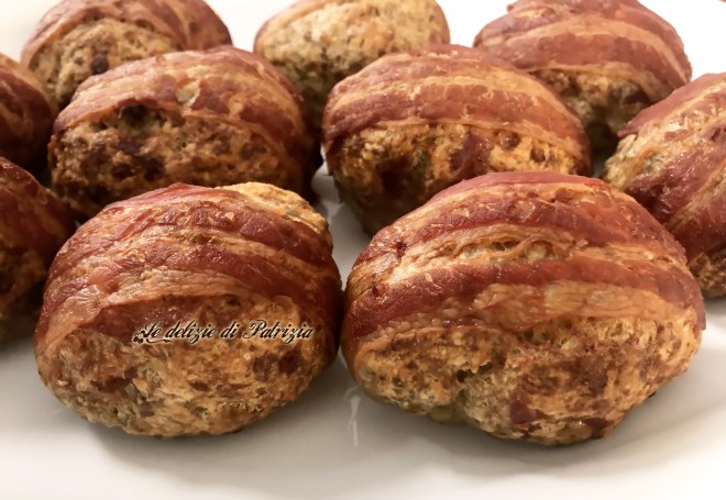 Polpettoncini con speck e zucchine